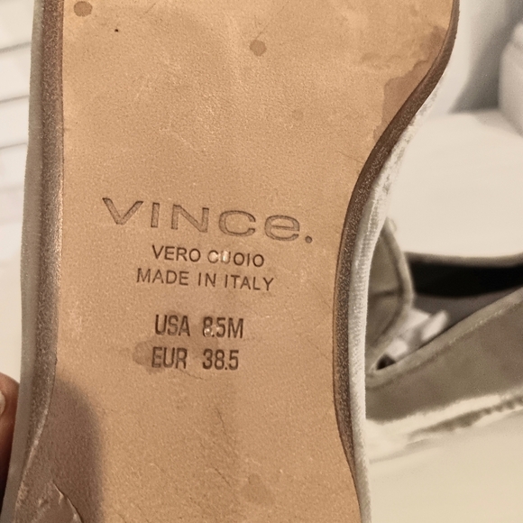 Vince Bray Velvet Loafer 8.5 - Picture 5 of 11